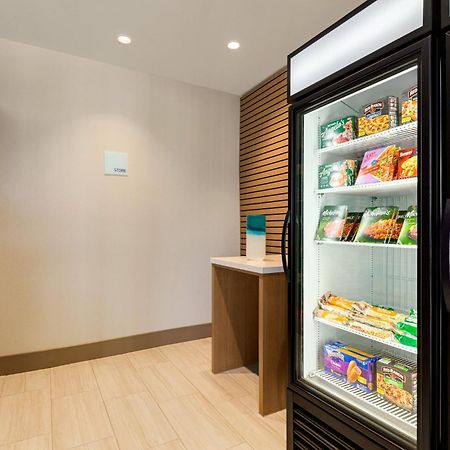 Holiday Inn Express & Suites Hayward - Castro Valley By Ihg Екстериор снимка