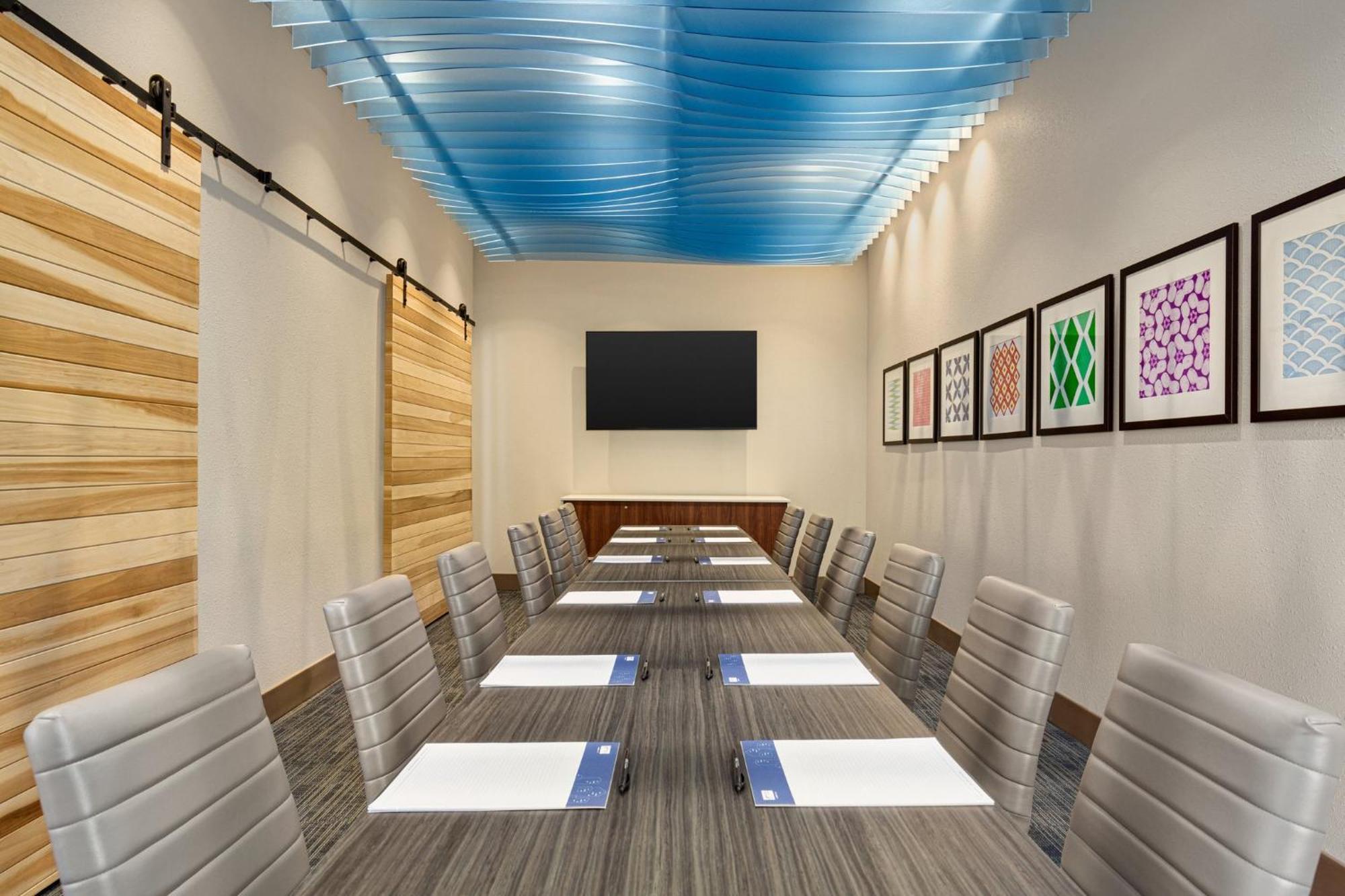 Holiday Inn Express & Suites Hayward - Castro Valley By Ihg Екстериор снимка